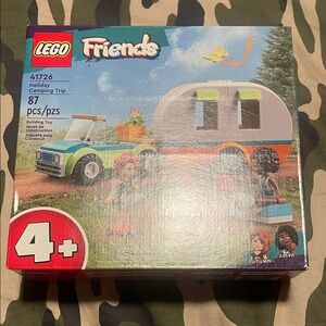 LEGO Friends Holiday Camper Set - Green and Gray